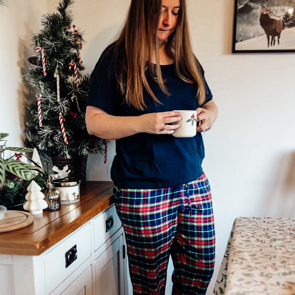 skinnedcartree - Cosy Christmas PJs