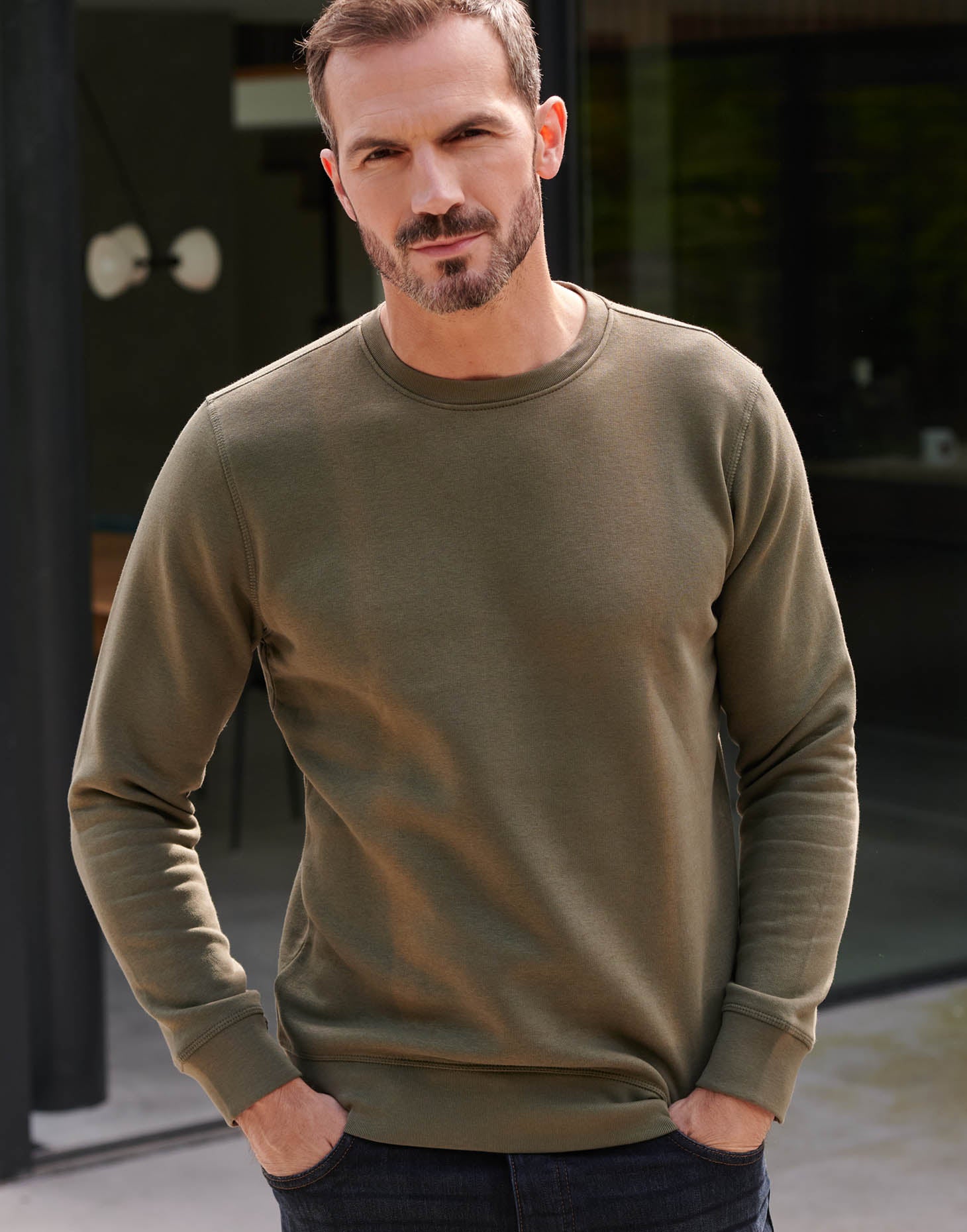 Men's Laid-Back Sweatshirt – Khaki - Main Image